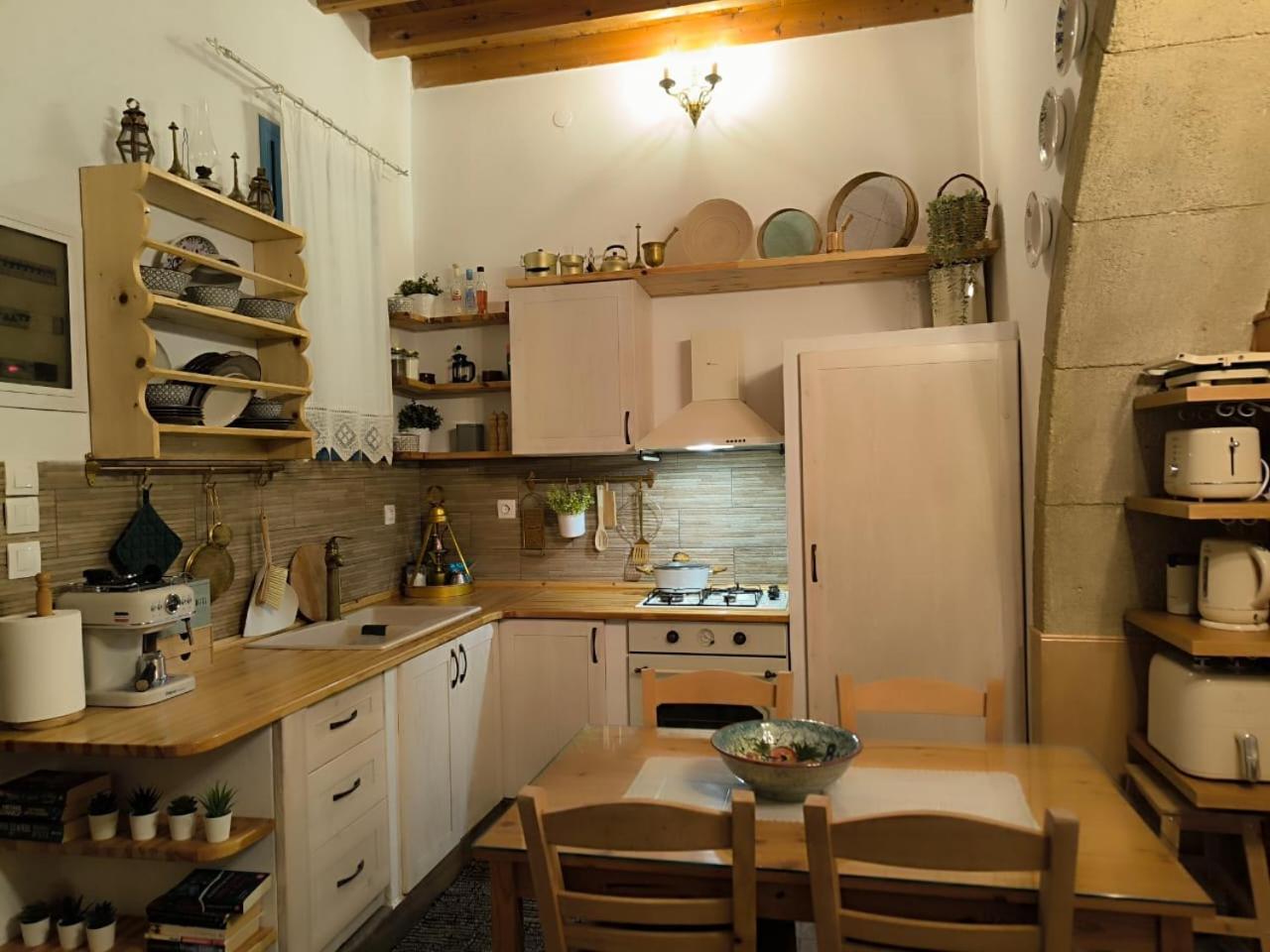 Rustic House Archangelos 아크앤젤로스 외부 사진
