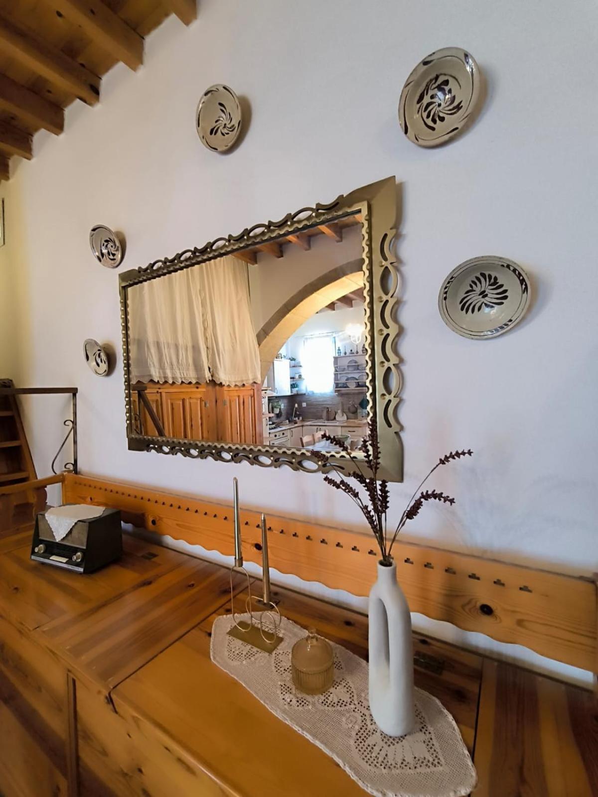 Rustic House Archangelos 아크앤젤로스 외부 사진