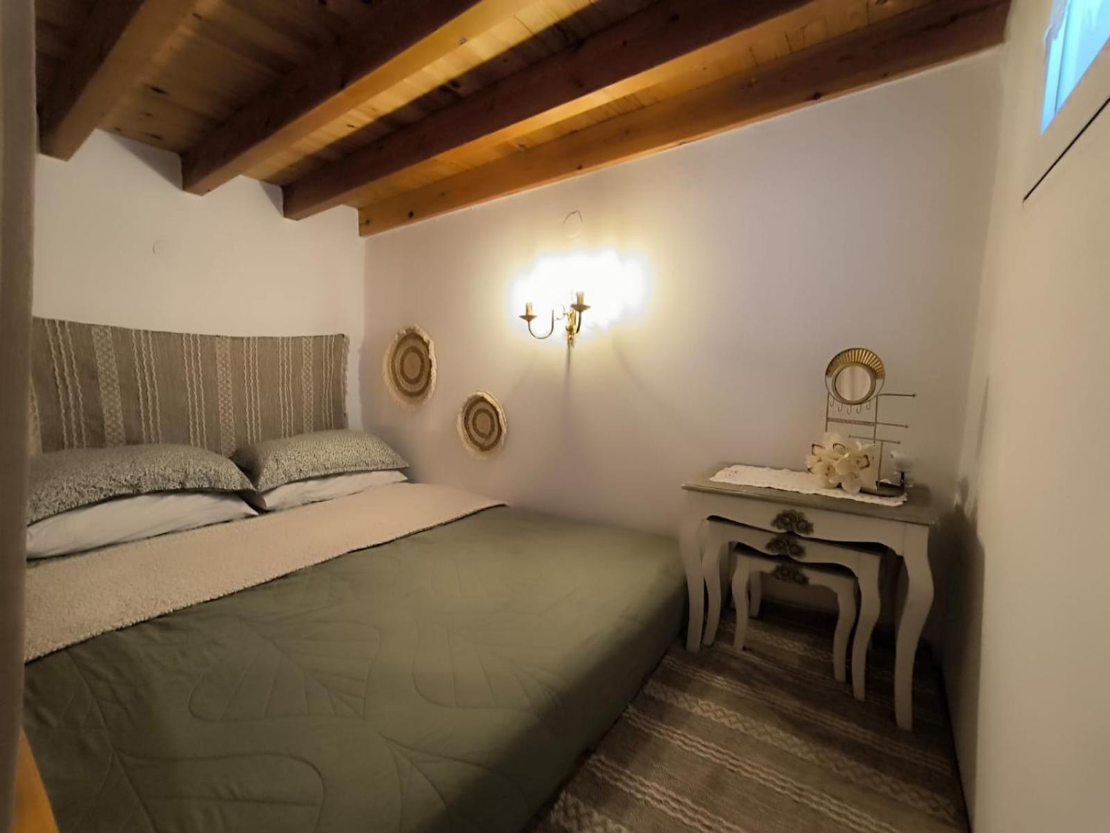 Rustic House Archangelos 아크앤젤로스 외부 사진
